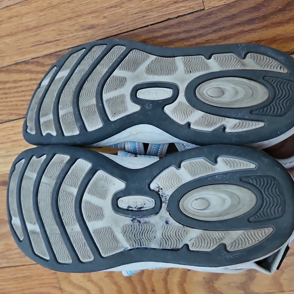 Keen Waterproof Sandals Womens 10.5 Gray/blue Hiking Beach Comfort - Picture 8 of 8